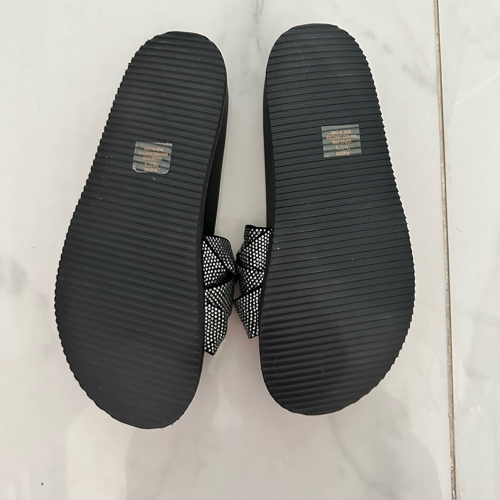 Vince Camuto Kevin Braid Embellished Slides - image 6